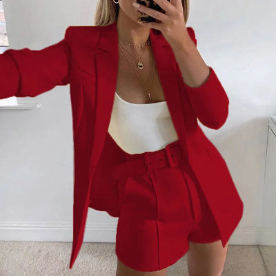 Marga - Elegant linen blazer and shorts set for women