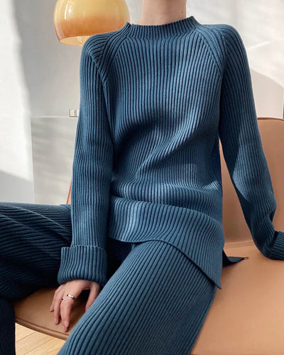 Elegant Winter Sweater and Pants Set – Style and Comfort