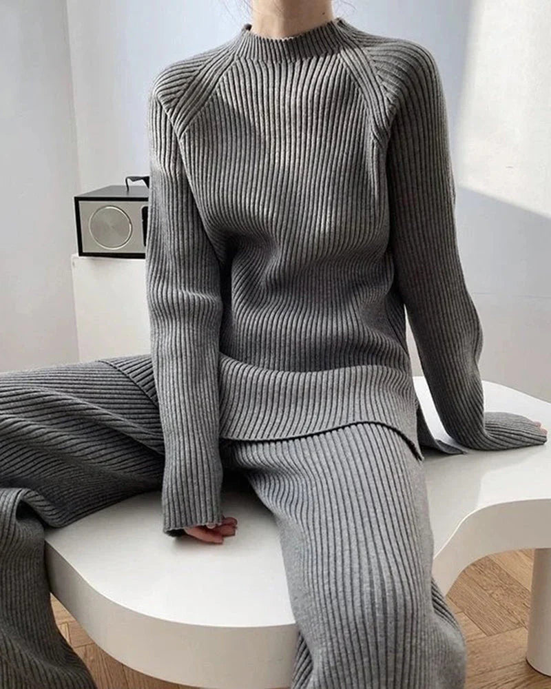 Elegant Winter Sweater and Pants Set – Style and Comfort