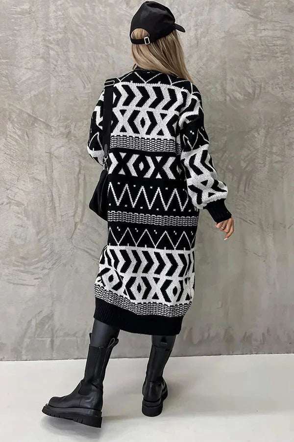 Elegant and versatile cardigan