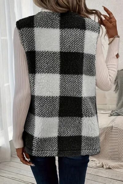 Laura's Open Check Vest - Warm and Cozy Style
