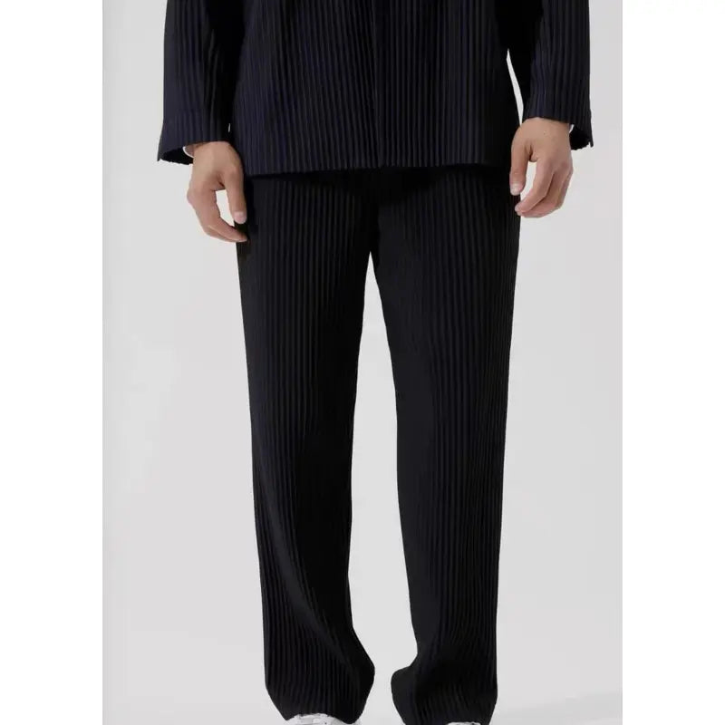 George - Men's Loose Fit Pleated Pants