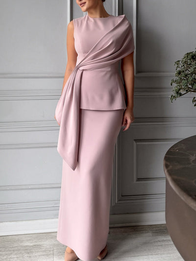 Sleeveless round neck top and high waist wrap skirt set