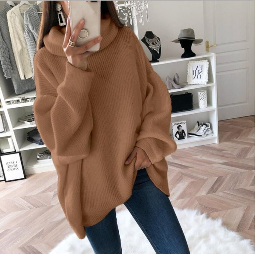 Women's turtleneck sweater for an elegant look