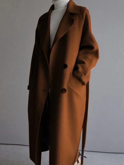 Elegant loose coat with minimalist design