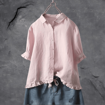 Sophisticated feminine blouse with an elegant and modern design