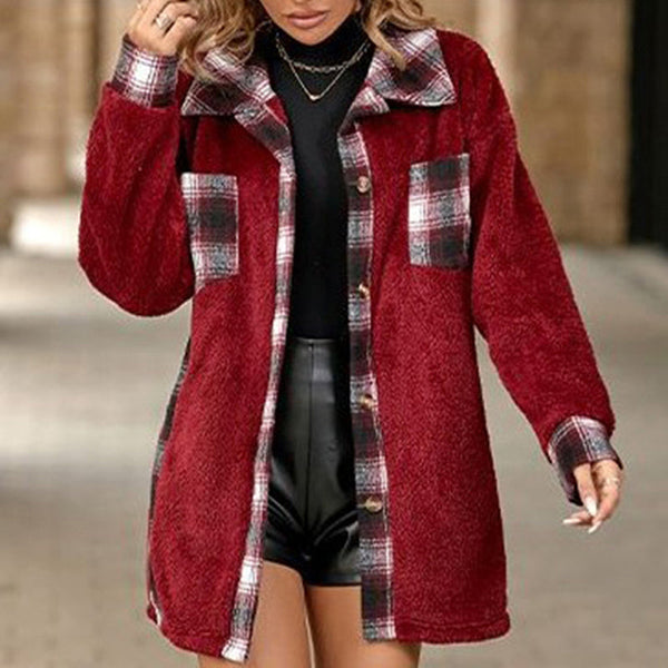 Elegant women's plaid coat: ideal for cold days