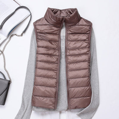 Women's lightweight vest with a comfortable and modern design