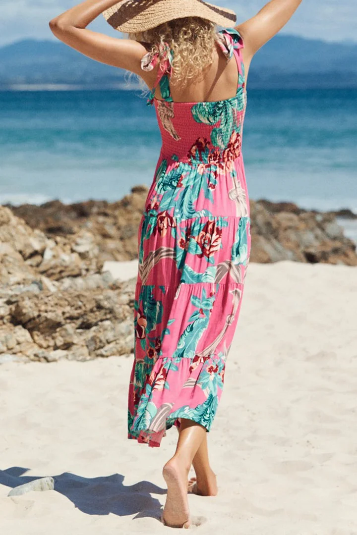 Mia - Printed dresses with thin straps and urban fashion patches