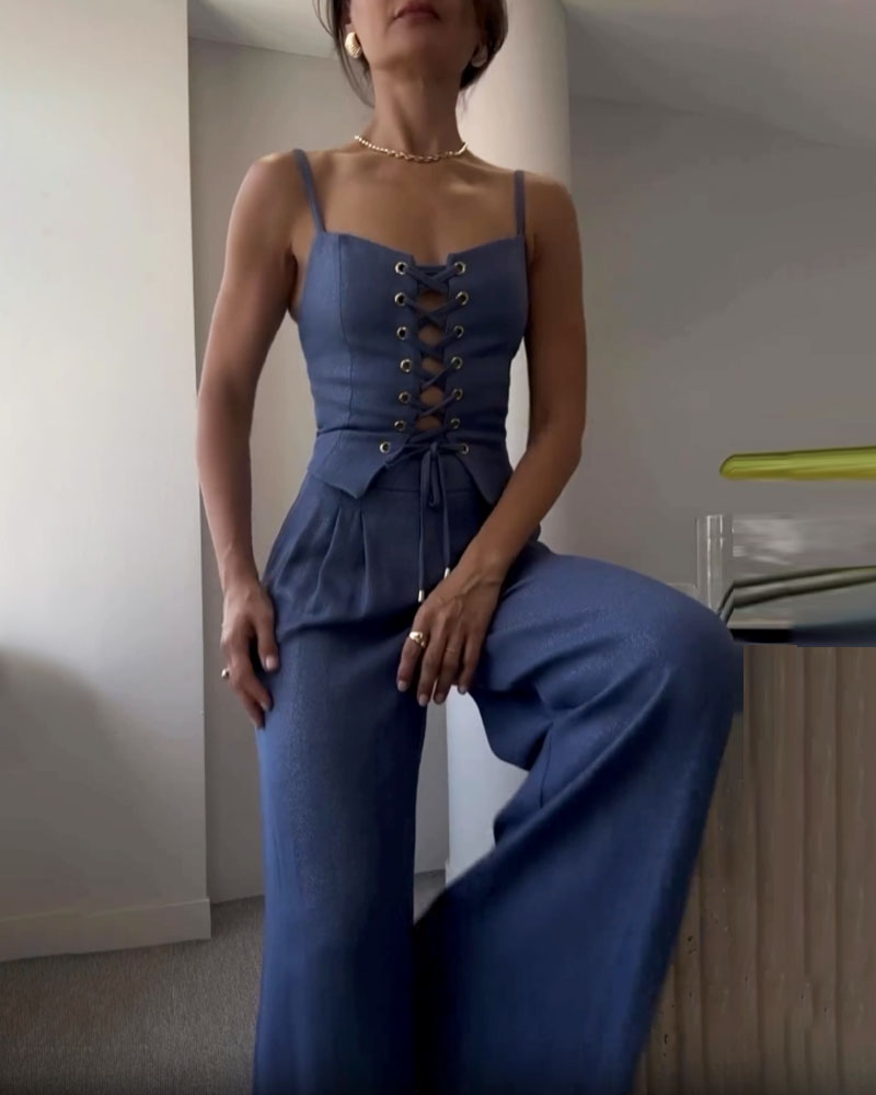 Two-piece set with a thin strap knotted top and flowing straight-leg pants