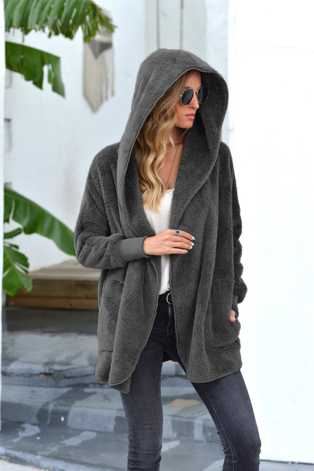 Women's Mid-Length Fleece Hooded Jacket - Stylish Design with Lapels