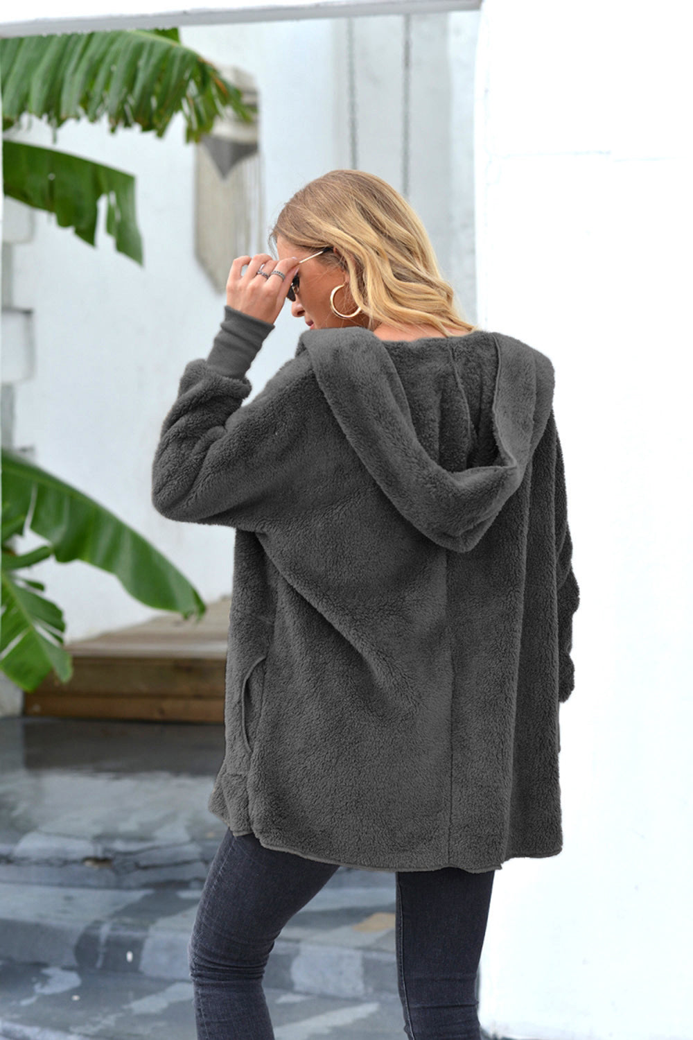 Women's Mid-Length Fleece Hooded Jacket - Stylish Design with Lapels