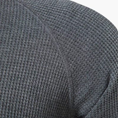 Men's T-shirt with mid-chest button closure and long sleeves for a modern style
