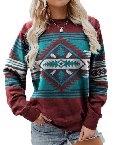 Spectacular and modern sweater with a bright print