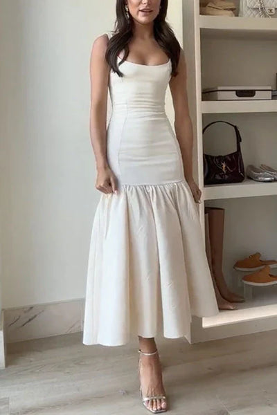 Andrea - Sleeveless U-Neck Bodycon Midi Dress