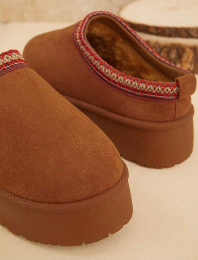 Warm and Comfortable Plush Platform Slippers for Home
