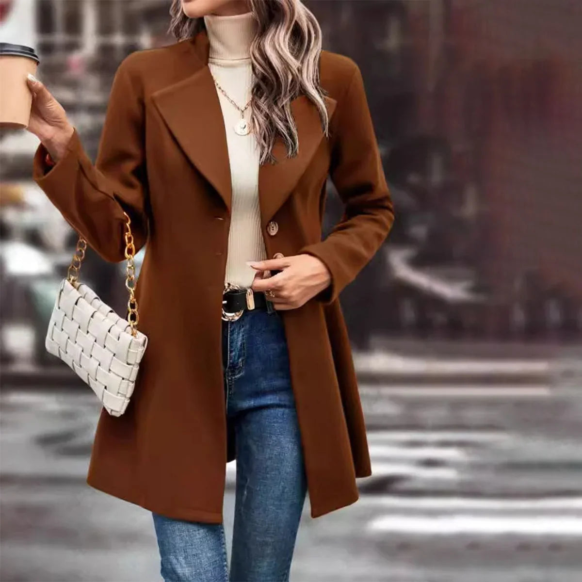 Brown long-sleeved jacket