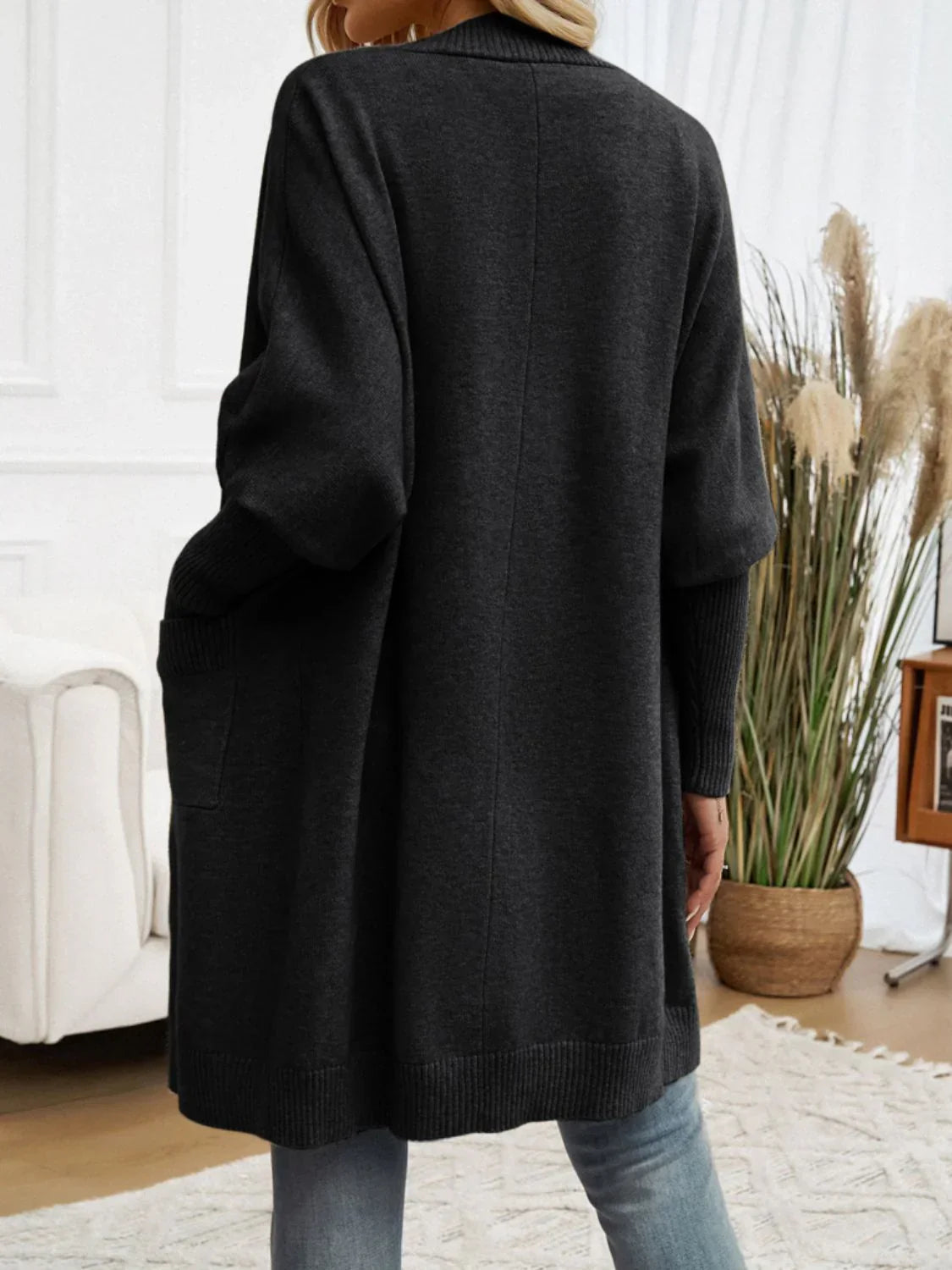 Long Sleeve Open Cardigan - Elegant and Warm Garment for All Occasions