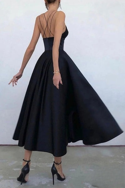 Jessica - V-neck maxi dress with ruffles