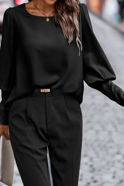 Lucia - Casual Long-Sleeved Button-Back Top