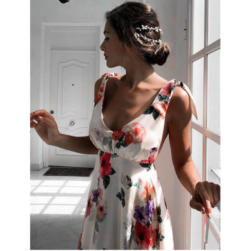 Amalie - Elegant Sleeveless Floral Strapless Dress