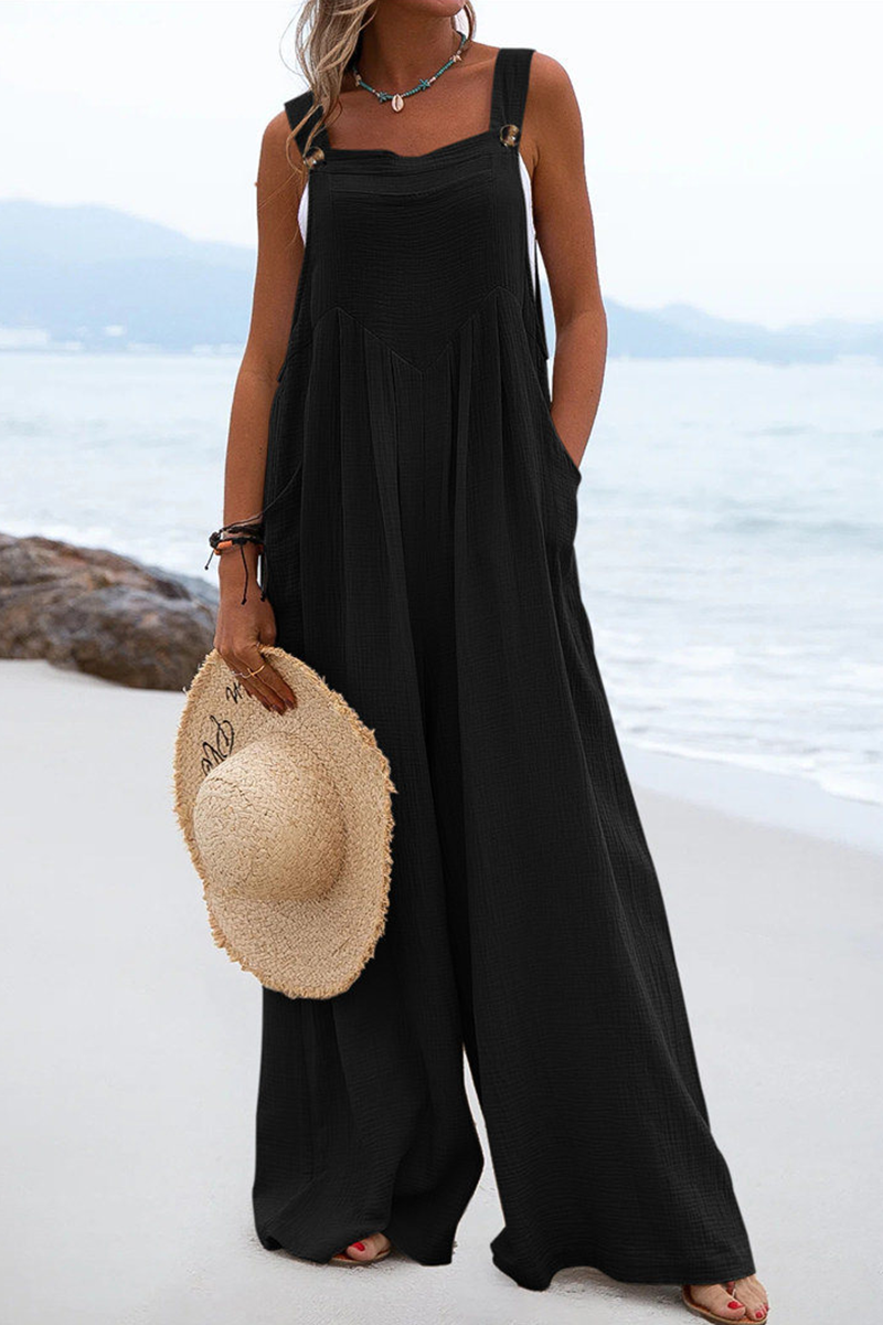 Delia - Casual loose jumpsuit with square neckline and plain patches