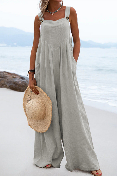 Delia - Casual loose jumpsuit with square neckline and plain patches