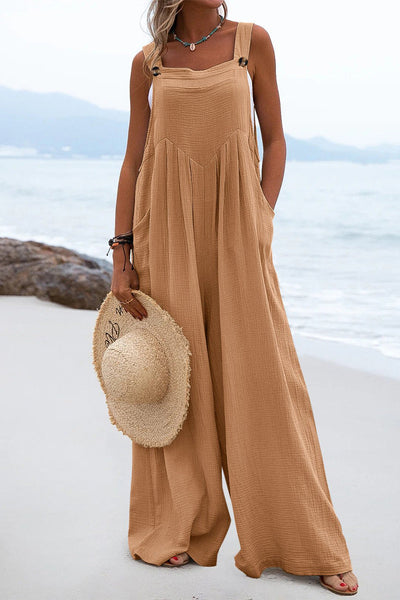 Delia - Casual loose jumpsuit with square neckline and plain patches
