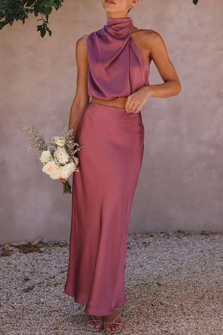 Elegant two-piece set with sleeveless top and long skirt