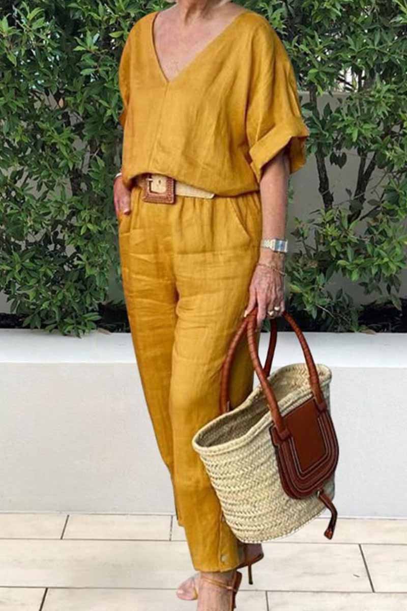 Gisela - Casual and Elegant V-Neck Suit