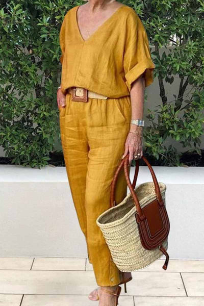 Gisela - Casual and Elegant V-Neck Suit