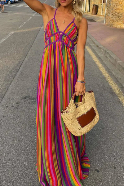 Camilla - V-neck dress with contrasting stripes for the holidays