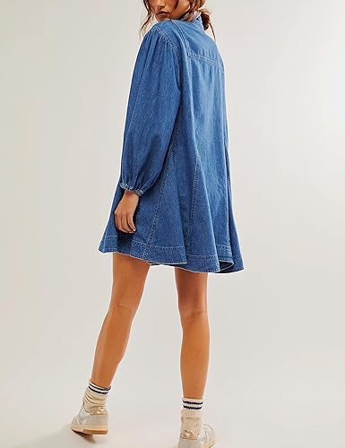 Elegant long dress with voluminous sleeves for women