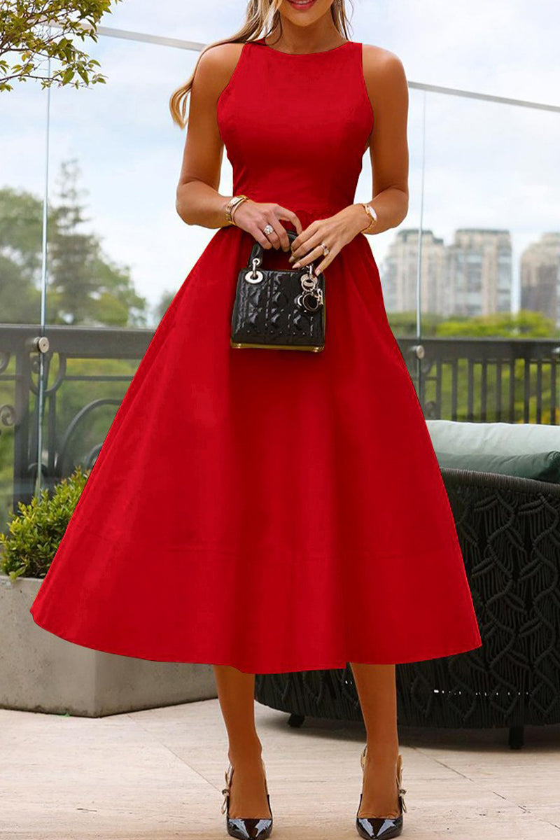 Elegant midi party dress with a round neckline, ideal for events and cocktails.