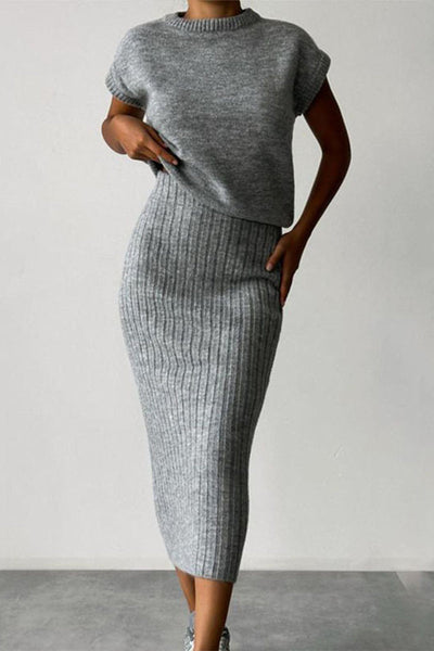 Ana's Solid Color High Neck Sleeveless Two Piece Set