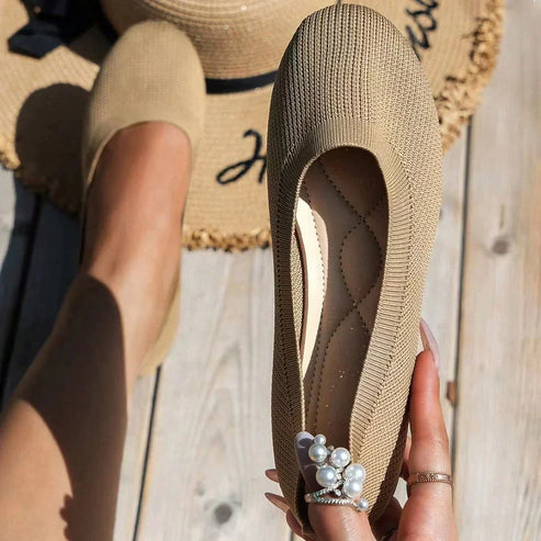 Lidia: High-quality women's shoes with round head