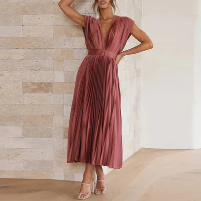 Pleated midi dress with a V-neckline and elegant short sleeves
