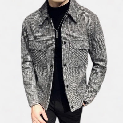Classic Plaid Jacket for All Seasons – Elegant and Versatile