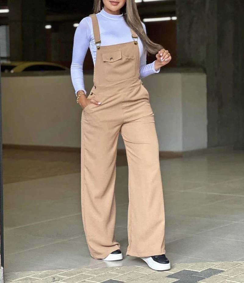 Dayana - Modern wide-leg jumpsuit with pocket design and strap detail