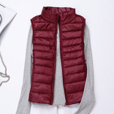 Women's lightweight vest with a comfortable and modern design
