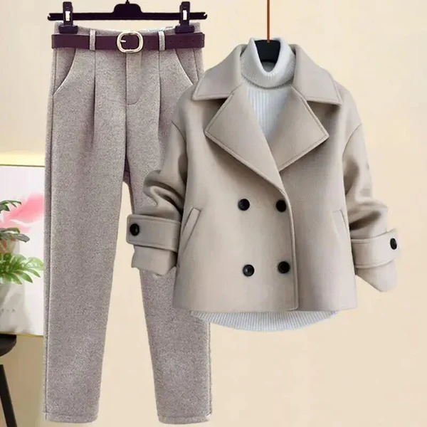 Elegant three-piece winter set: Ideal for cold days