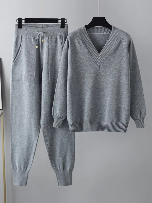 Delia Set: Comfortable Elegance with V-Neck Sweater and Harem Pants