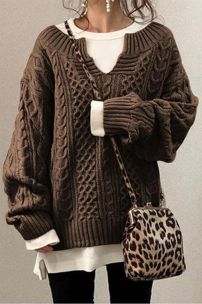 Cozy oversized sweater with an original print for a comfortable style