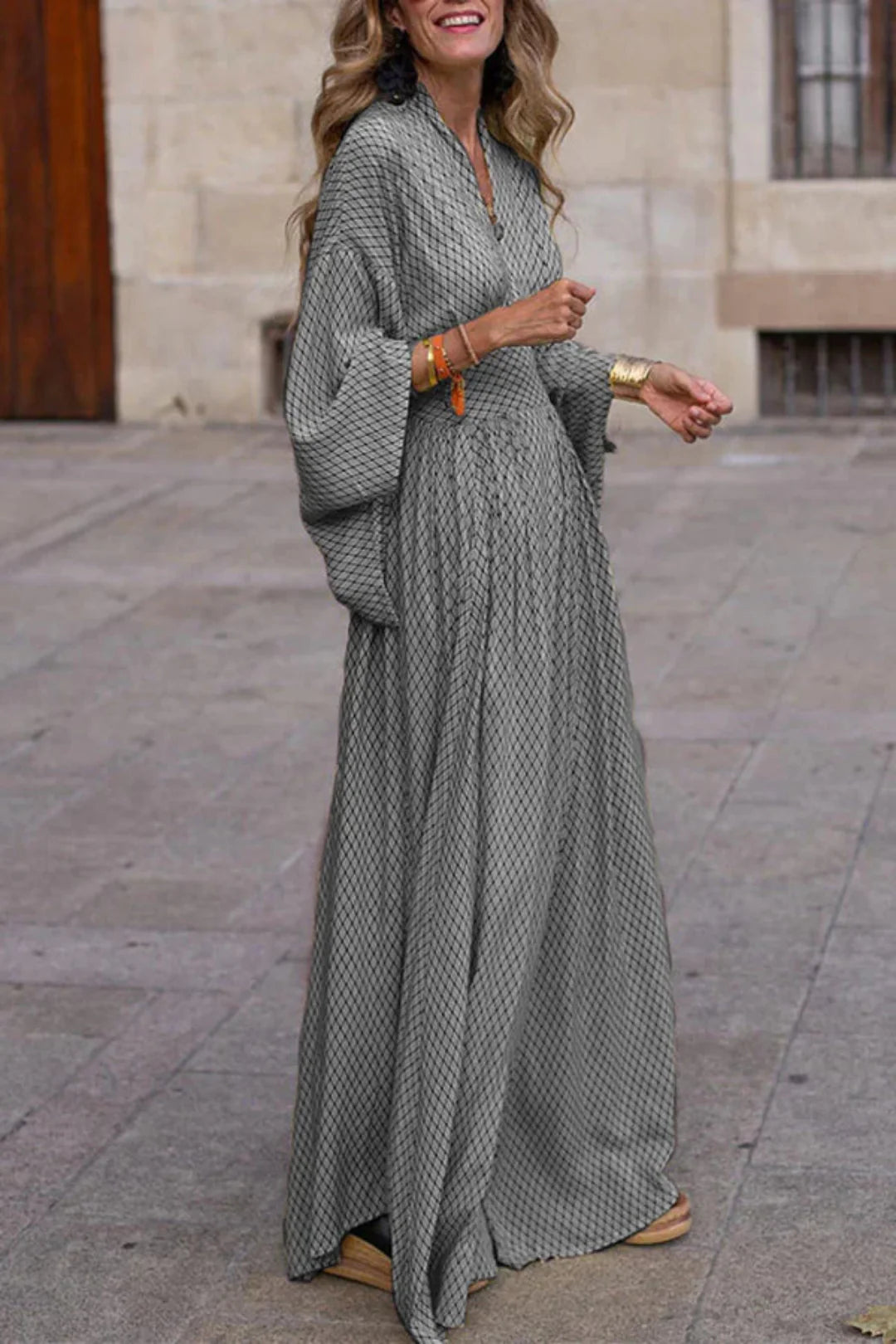 Gemma - Long Sleeve Maxi Dress with V Neck and Geometric Print