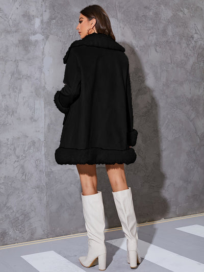 Elegant women's coat with unique design