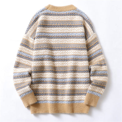 Warmth and style: the perfect sweater for cold days