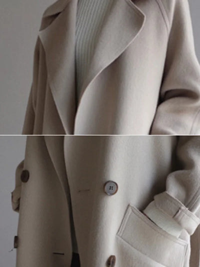 Elegant loose coat with minimalist design