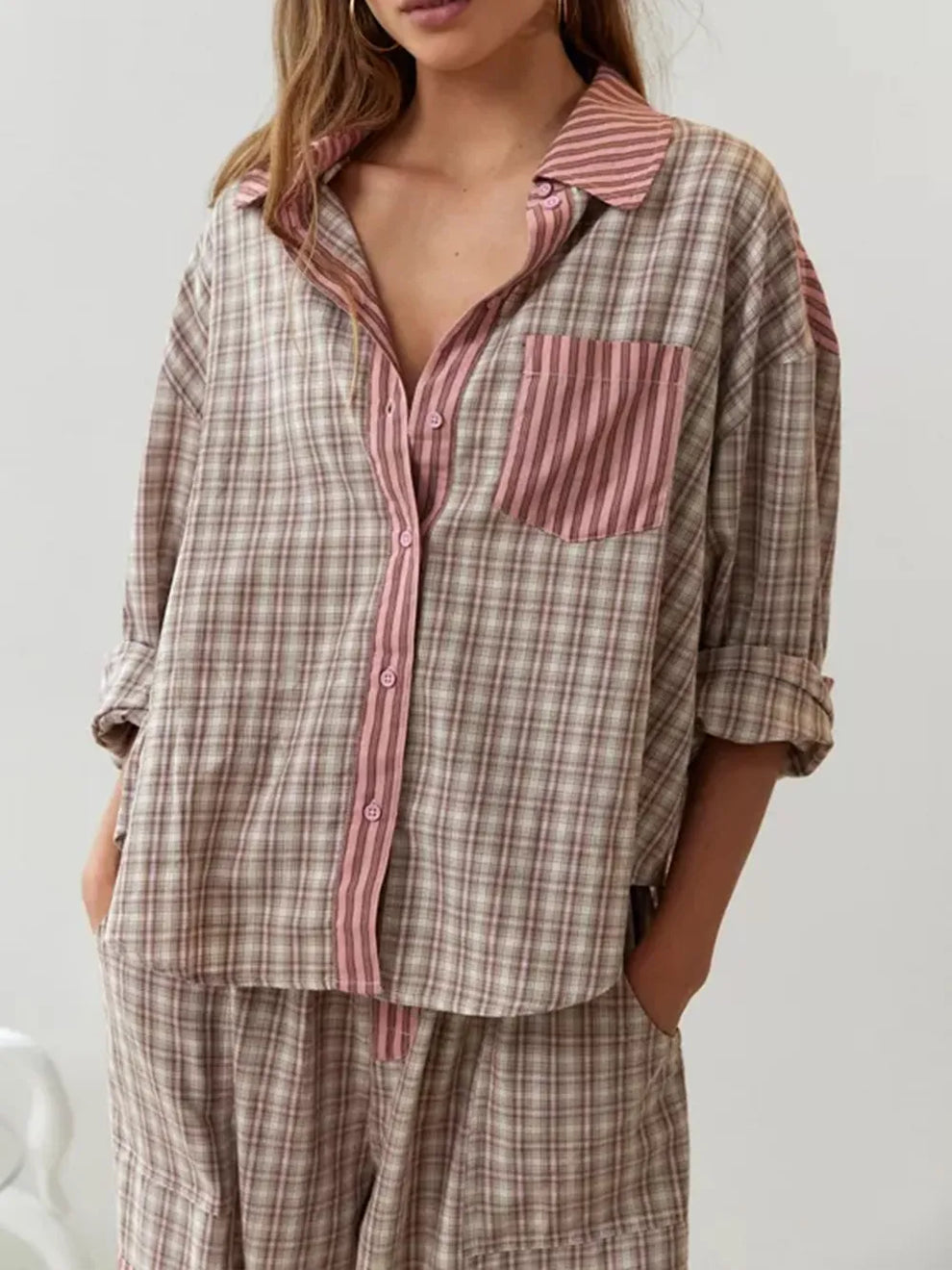 Women's two-piece plaid pajama set