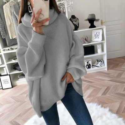 Women's turtleneck sweater for an elegant look