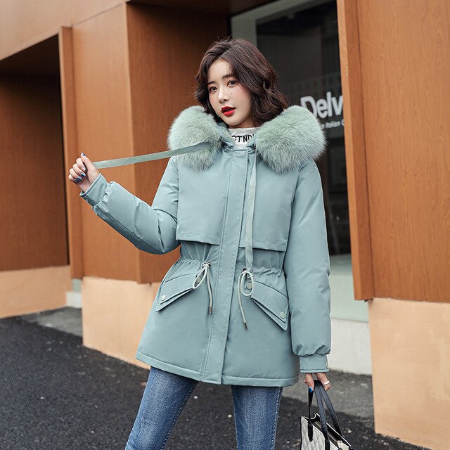 Winter Coats with a Warm and Thick Collar for Maximum Comfort